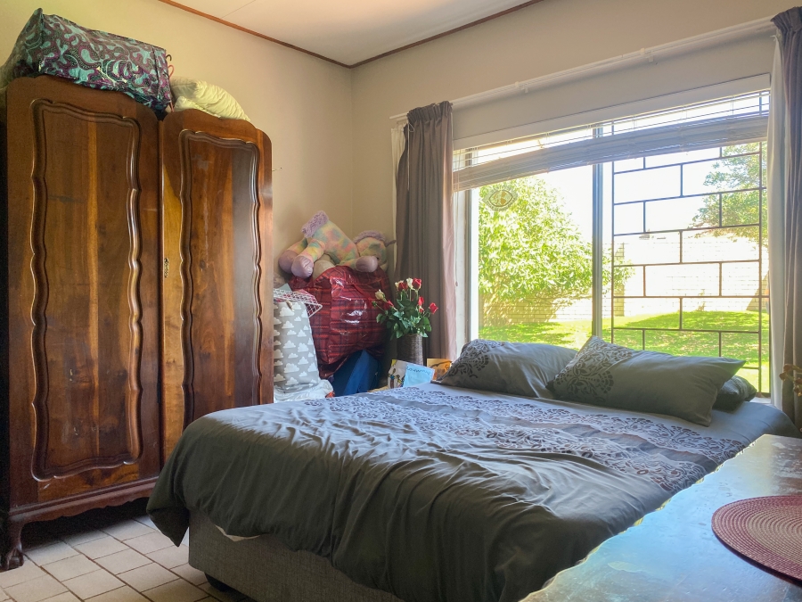 5 Bedroom Property for Sale in Dana Bay Western Cape